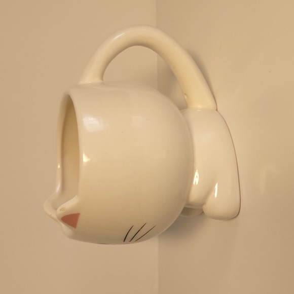 Adorable cat mug - Picture 2 of 4